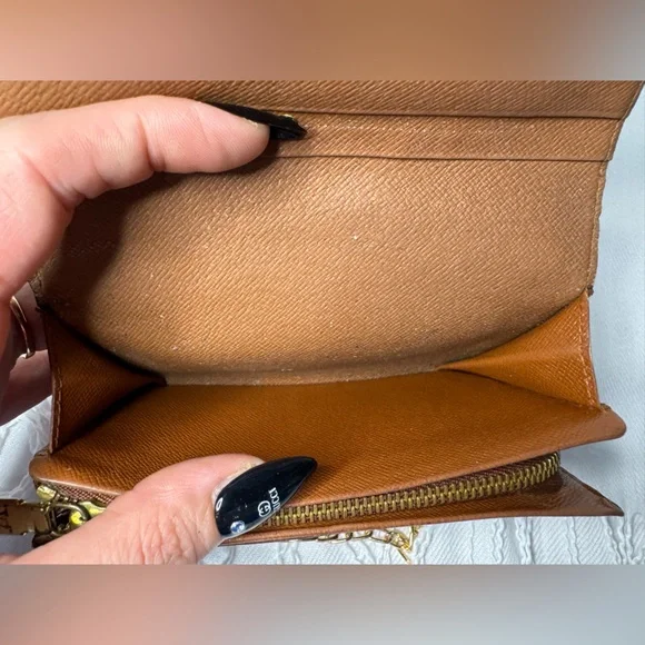 LOUIS VUITTON PORTE TRESOR MONOGRAM WALLET WITH CHAIN - Picture 9 of 17